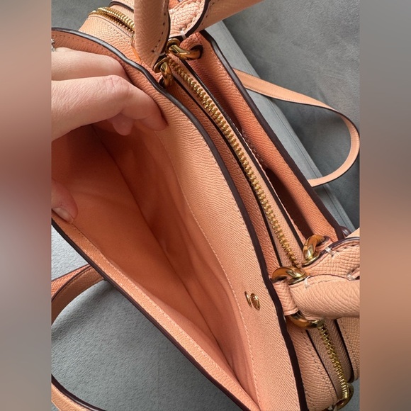 Coach Peach Leather Purse - Picture 11 of 16